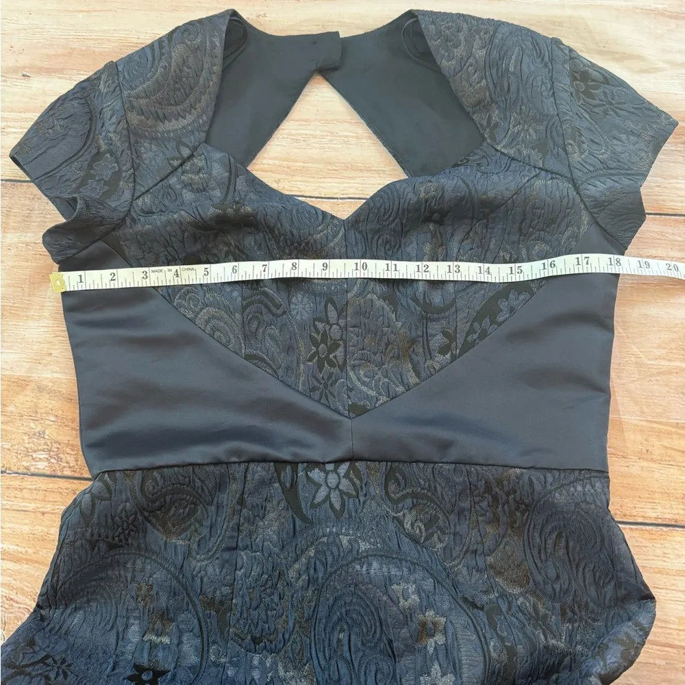 Theia Cap Sleeve Cocktail Dress Midnight Blue Size 10 Woman’s Brocade Evening - Image 6