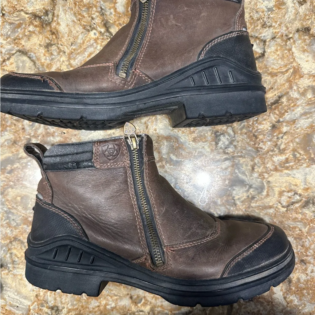 Ariat Brown and Black Ankle Boots - Image 9