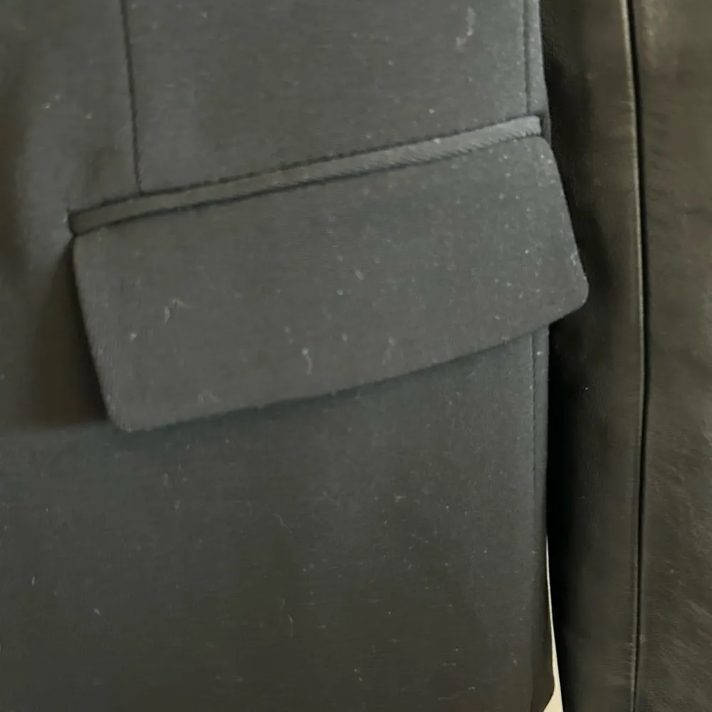 Lauren Ralph Lauren Women’s Wool Blazer Leather Sleeve Single Button 4 B… Black - Image 3