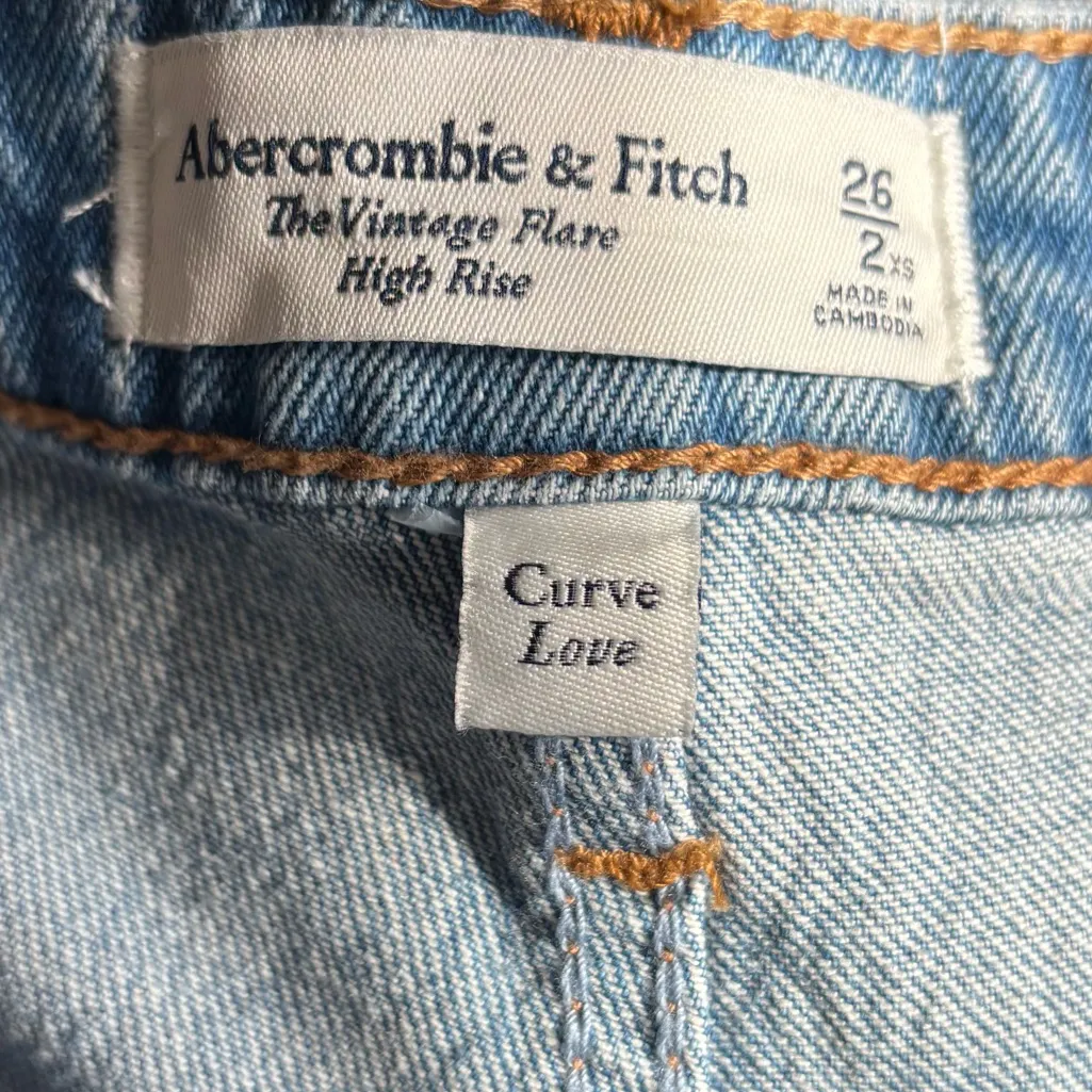 Abercrombie & Fitch The Vintage Flare High Rise Jean Light Wash Denim Curve Love - Image 8