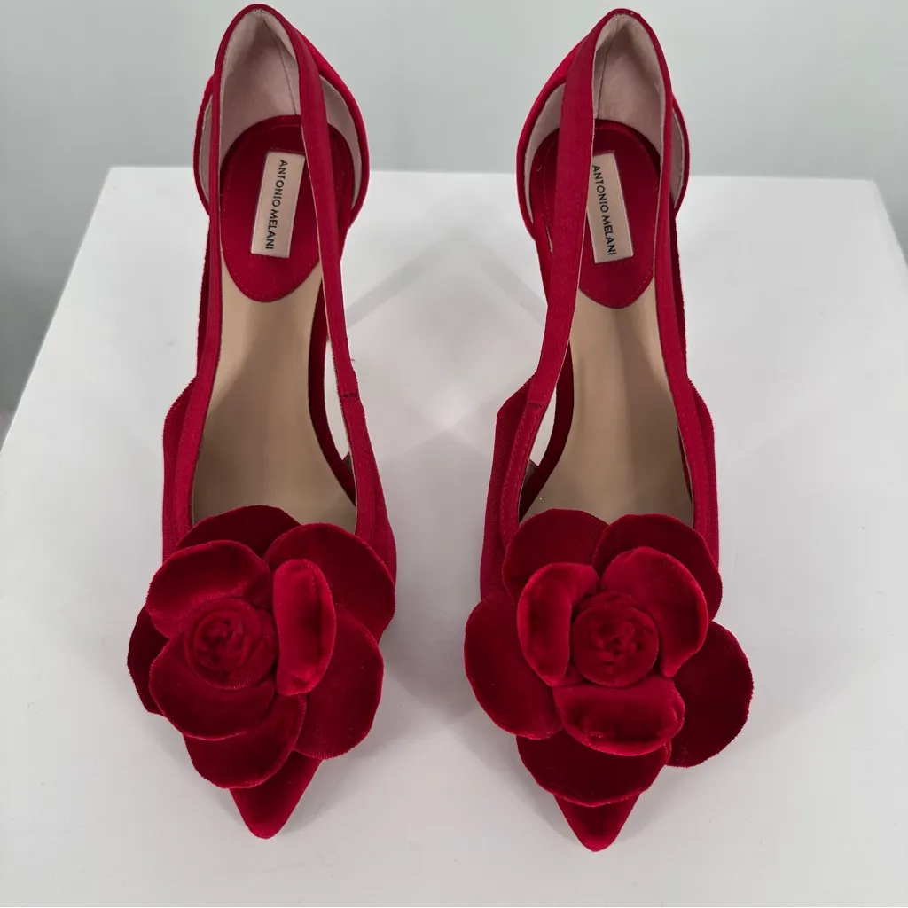 Antonio Melani Ester Red Velvet High Heels size 8 Side Cutouts Romantic Rosette - Image 4
