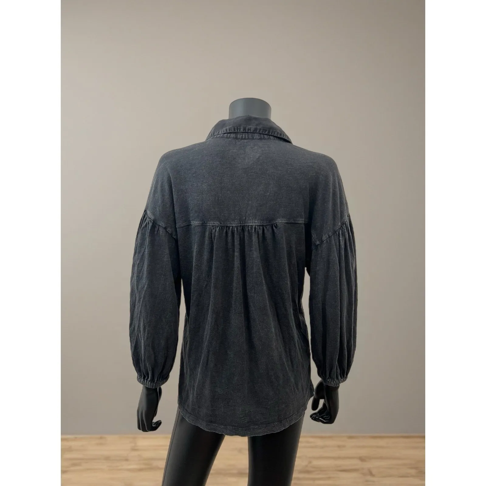 Anthropologie Pilcro Buttoned Balloon Sleeve Blouse Size XS Washed Black ccotton - Image 2