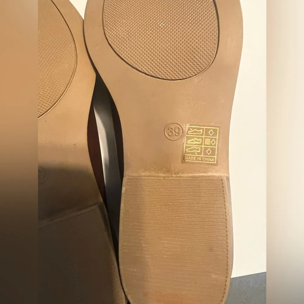 Brown Faux Leather Boots Booties with Cutout Sides Size 8 New - Image 9