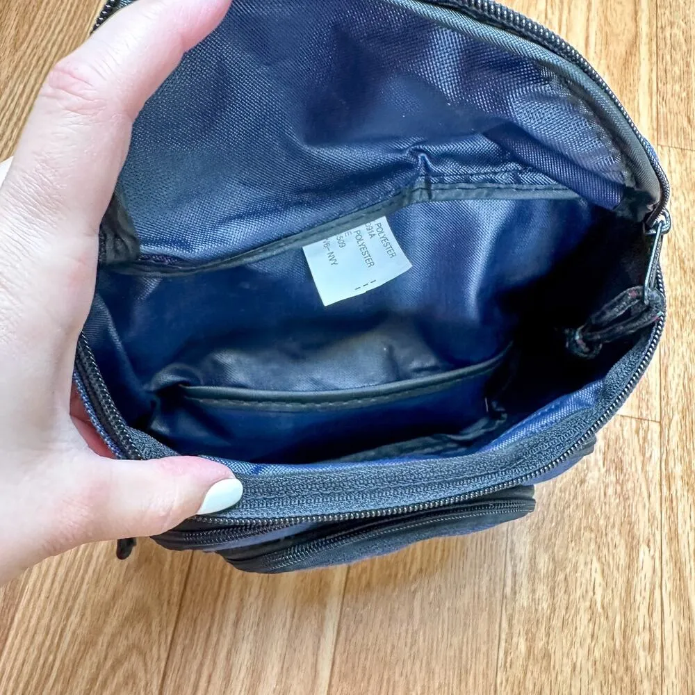 Vintage Eastsport Outdoor Company Fanny Pack 80s 90s Hip Fanny Pack Blue - Image 4