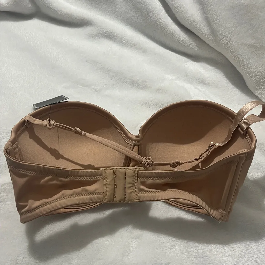 New Le Mystere Woman’s Strapless Bra Size 32D Nude Beige Style 7759 NWT Tan - Image 7