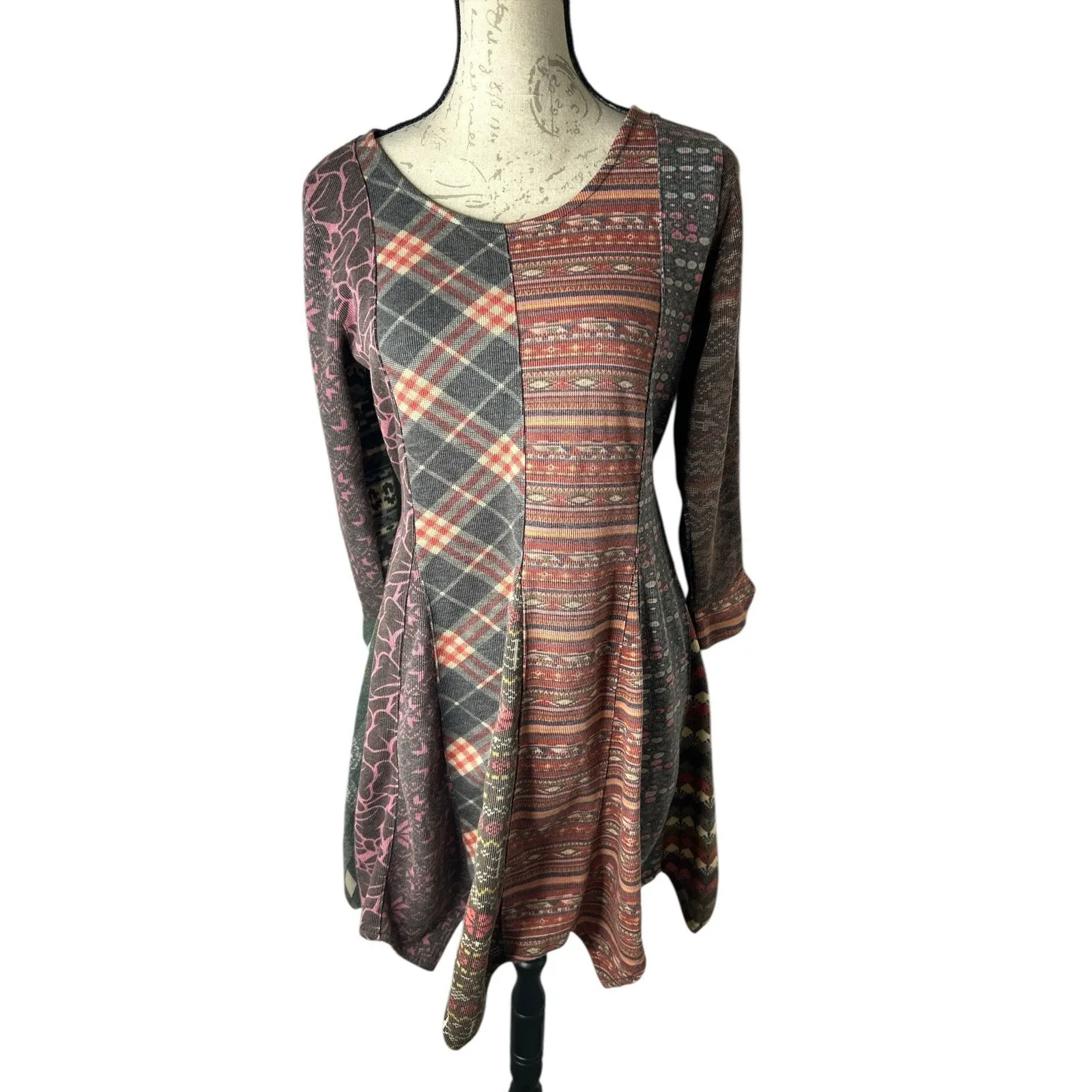 Sacred Threads Long Sleeve Dress Muted Mixed Print Zig Zag Hemline Size Medium - Image 2
