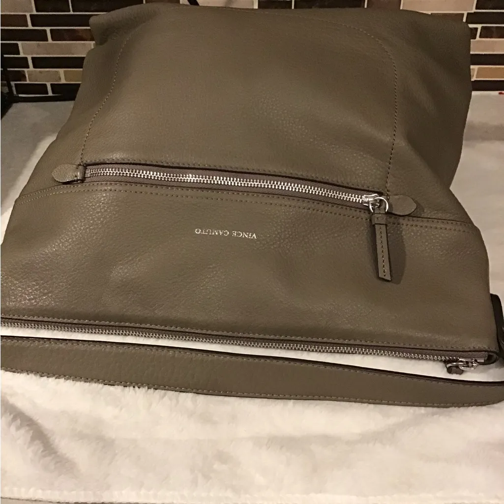 VINCE CAMUTO SOFTEST  PEBBLE LEATHER - Image 6