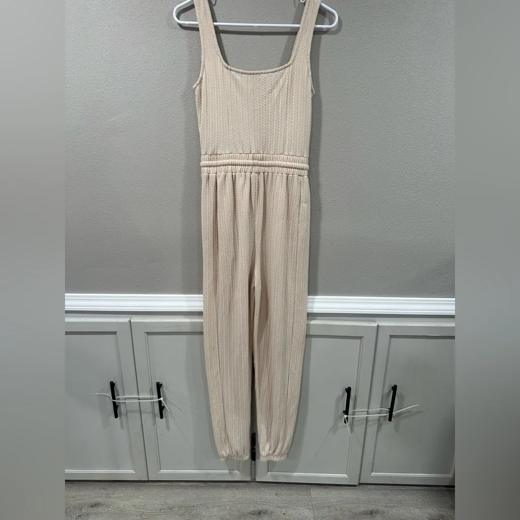 BKE Textured Knit Jumpsuit - Image 11