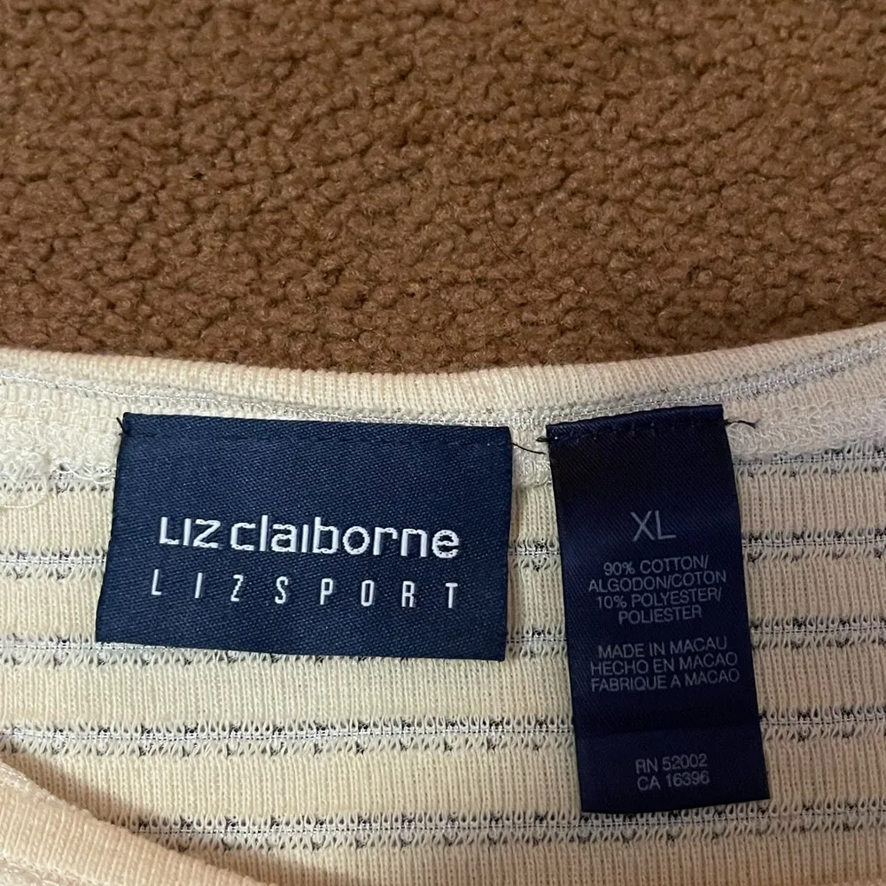 Vintage  Liz Sport yellow short sleeve shirt XL - Image 2