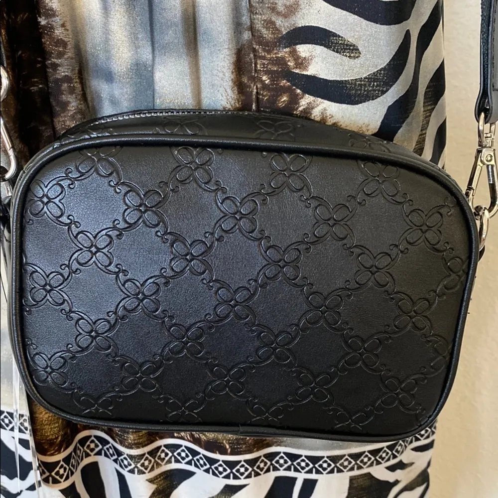 NWT Nine West Black Embossed Crossbody Bag - Image 6