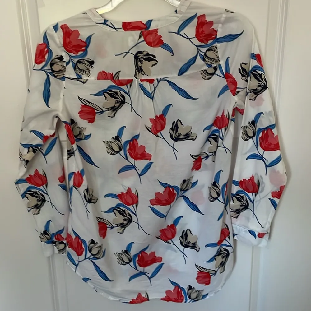 Old Navy Floral Tunic Small - Image 2