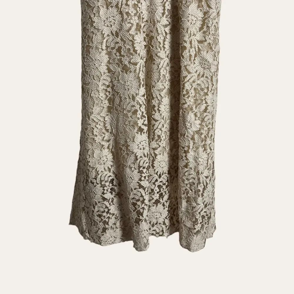 Masala Beige Floral Lace Plunge V - Image 5