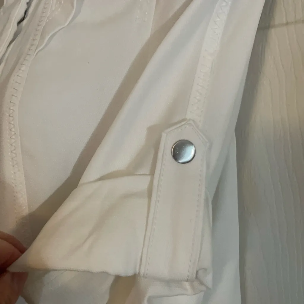 NWT White House Black Market Chic Women's White Utility Jacket - Image 3