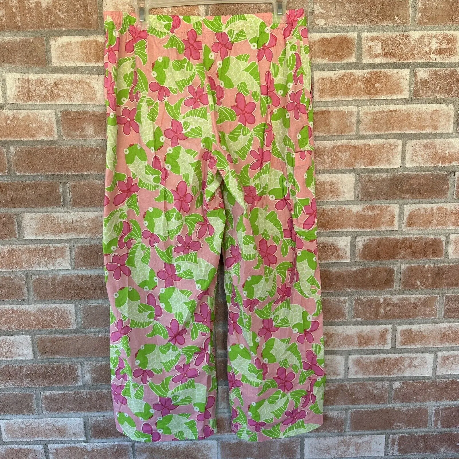 Lilly Pulitzer Vintage Button Up Floral Capri Pants Medium - Image 4