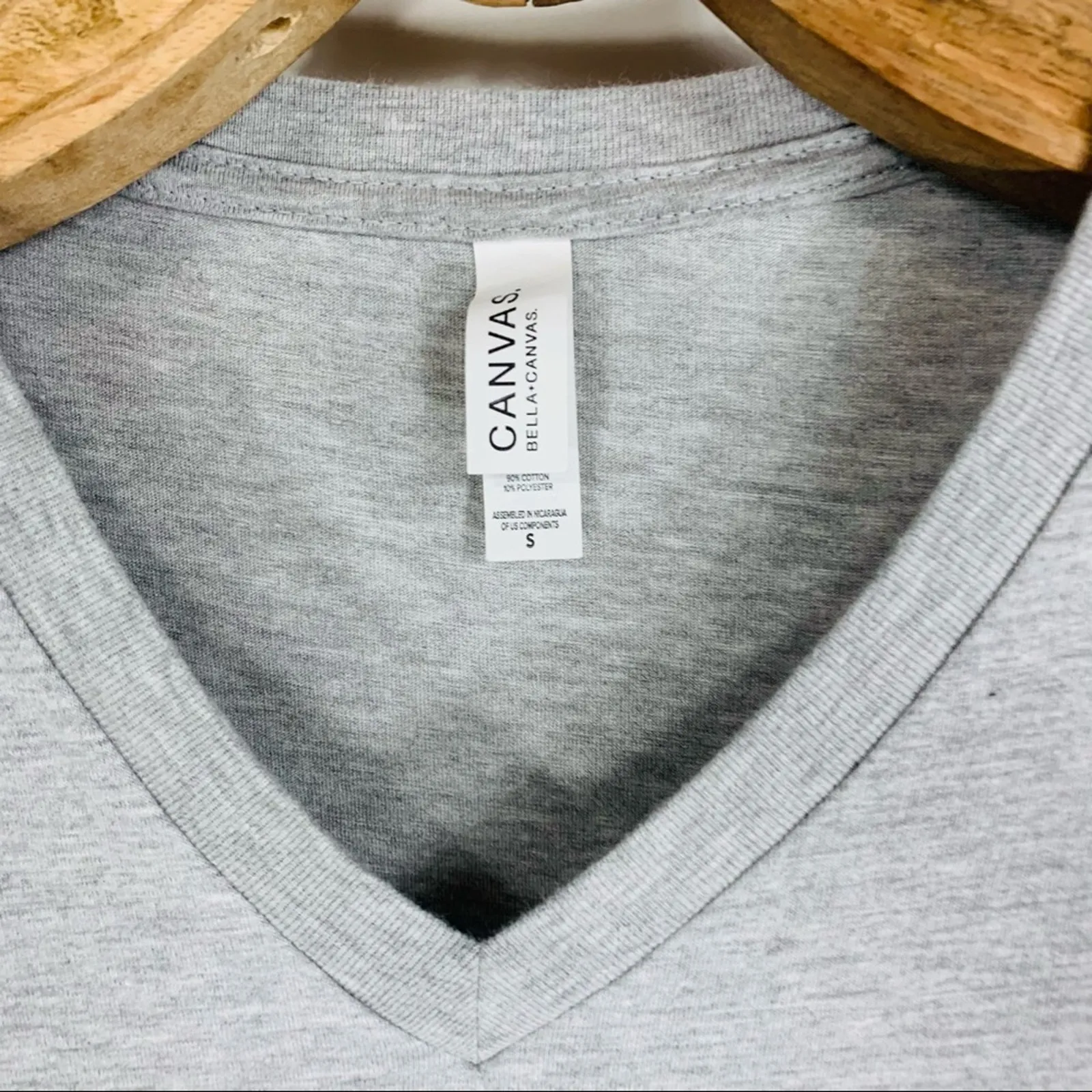 Gray Gamma Phi Beta V Neck Tshirt Small - Image 7