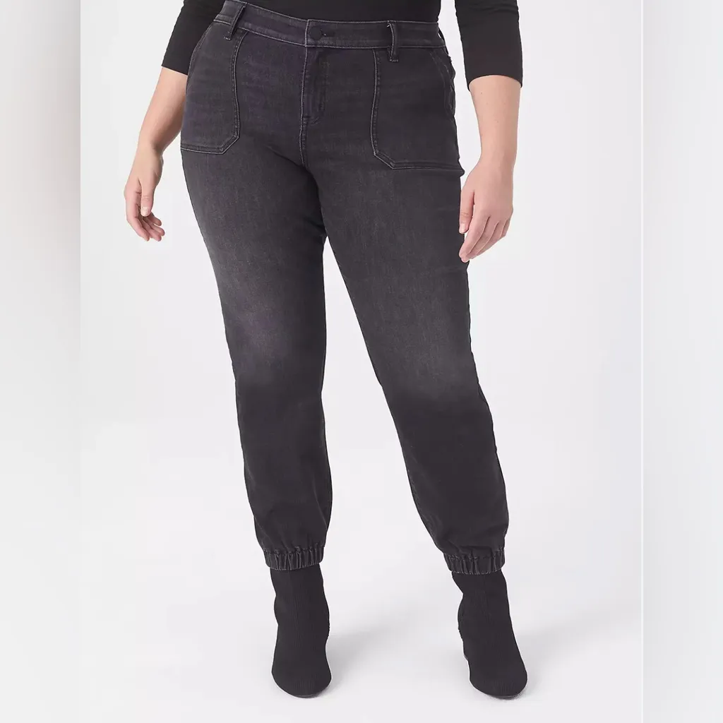 Lane Bryant Size 14 Cozy Boyfriend Mid Rise Black Jegging W/Elastic Ankle. New - Image 2