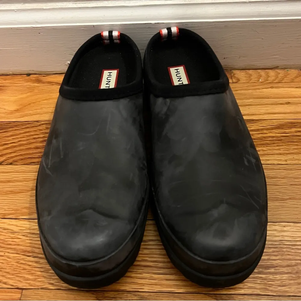 HUNTER Women’s Black Rain Slip On Clogs Size 6 - Image 2