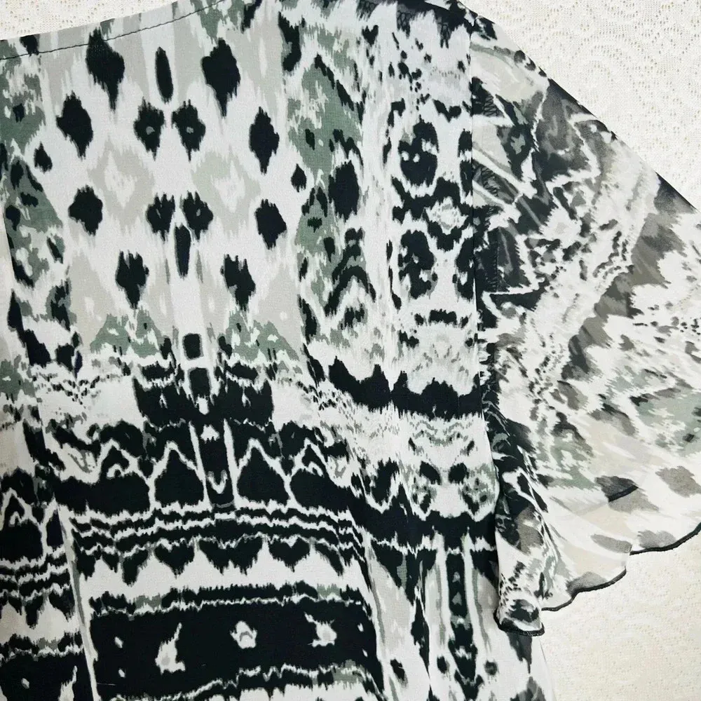 Show Me Your Mumu Women's Bohemian Dress S Black/White Tribal Print Short Sleeve - Image 8