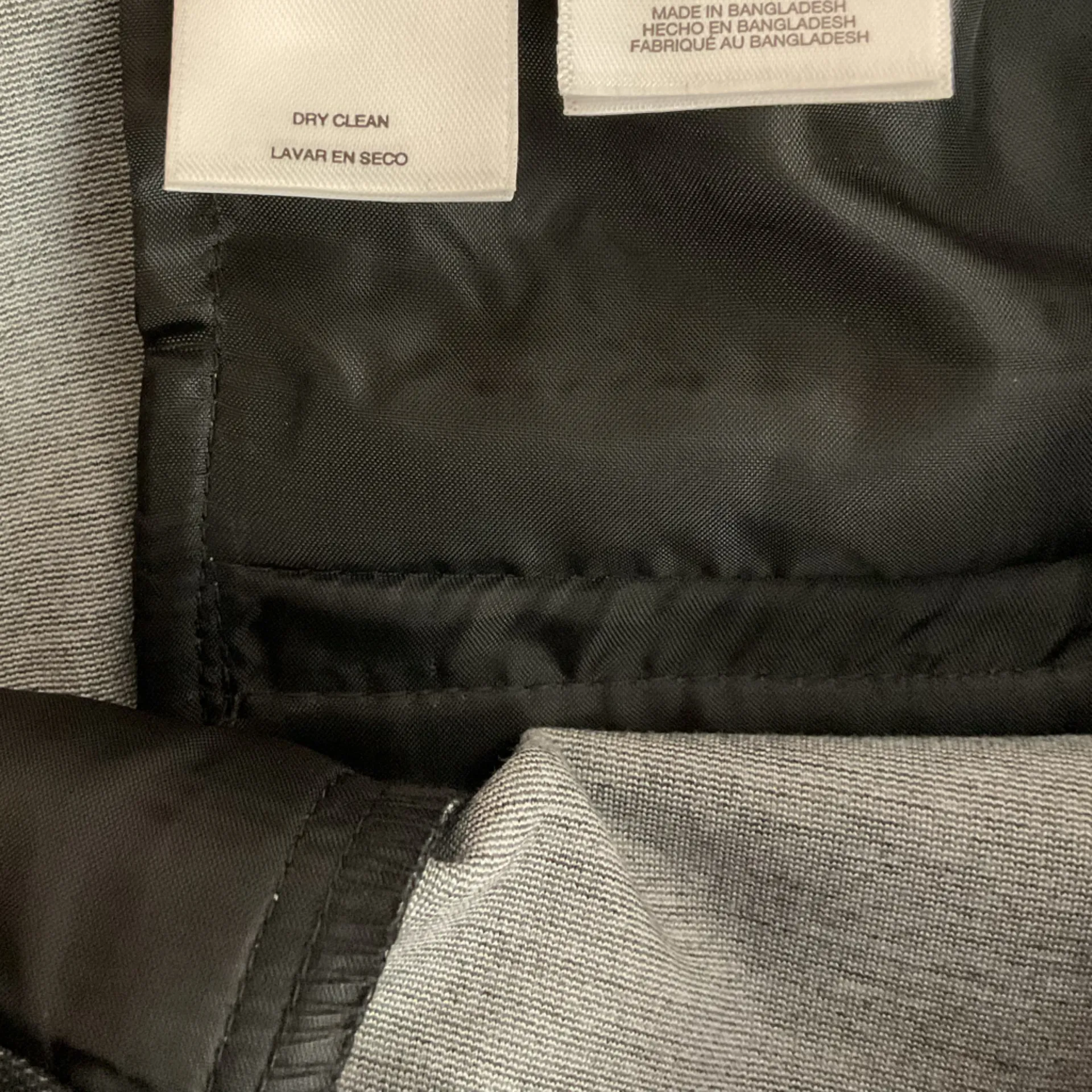 Kasper Size 18W Gray Dress Pants w/Stretch Sides Waistband Button Zip Closure - Image 8