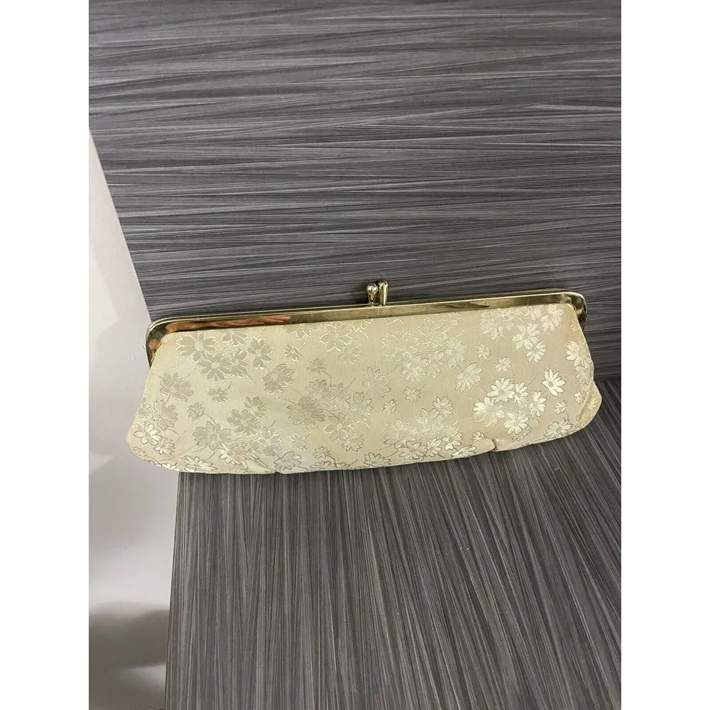 VTG St. Thomas‎ Cream Colored Clutch Evening Purse - Image 2