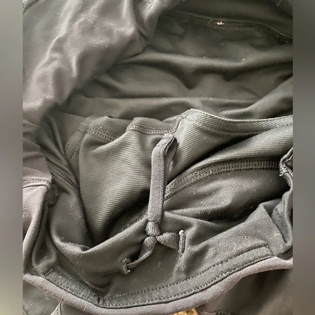 Lulu shorts Size 4 - Image 5