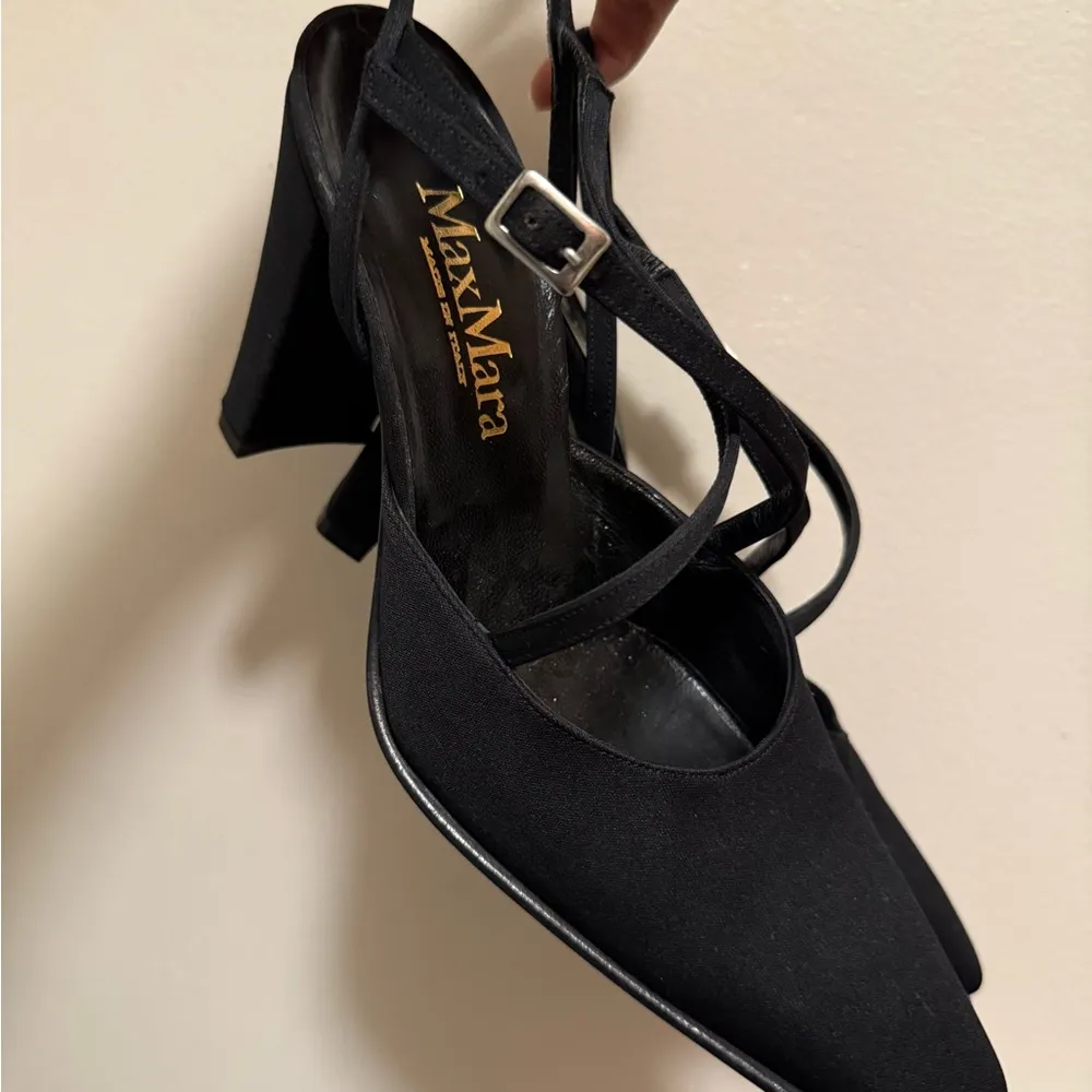 MaxMara Elegant Black Strappy Heels size 39 1/2 - Image 11
