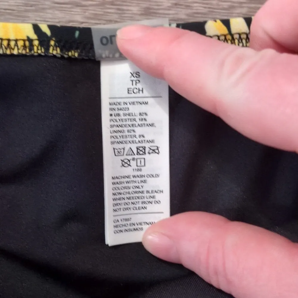 Old Navy Sunflower Longline Bikini Set Size XS - Image 6