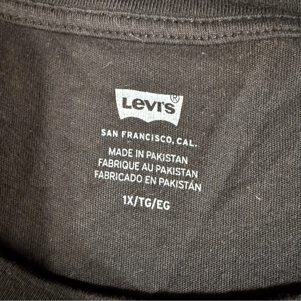 Levis Women’s Short Sleeve T-Shirt - Image 4