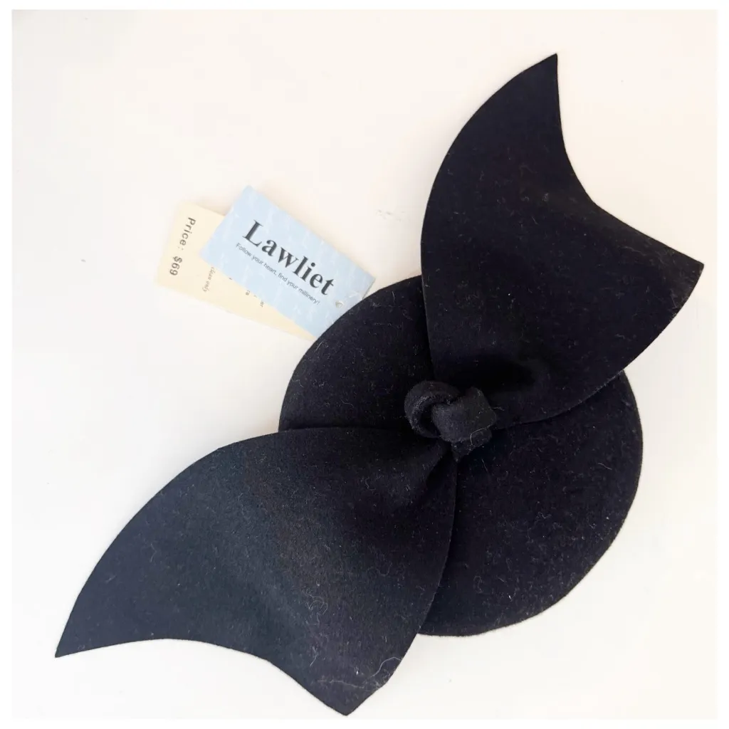 NWT Lawliet Handmade Wool Felt Women Angel Wings Fascinator Hat Black - Image 2