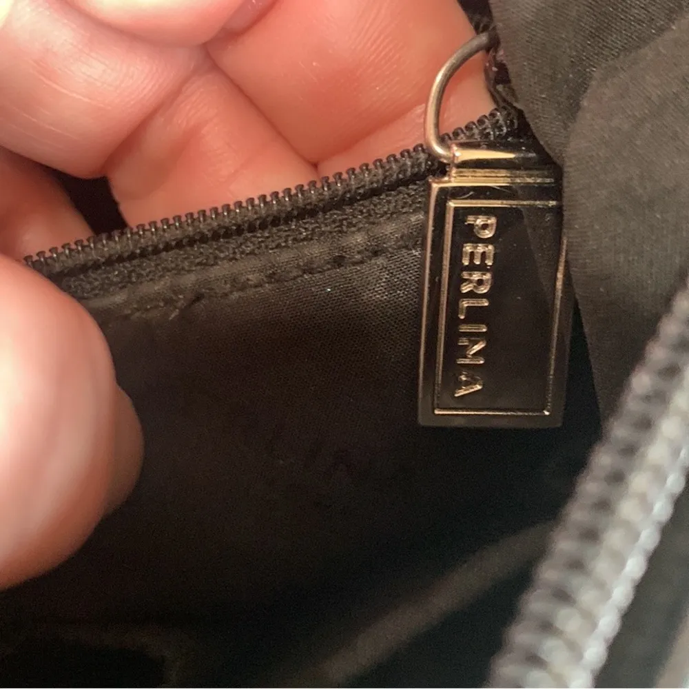 Perlina black smooth leather shoulder bag with silver accents pre loved - Image 12