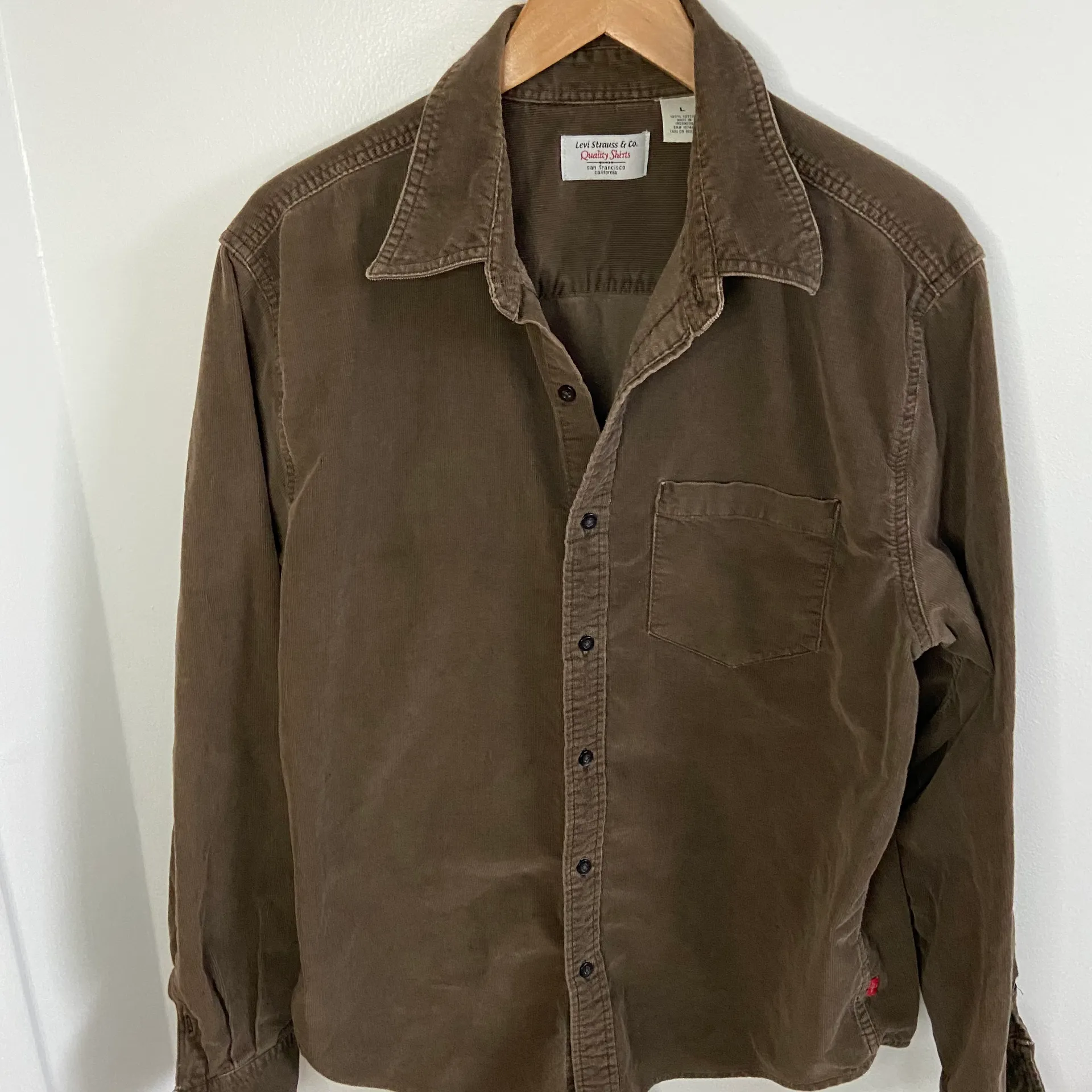Levi’s Vintage Levi brown Corduroy button up  - Image 5