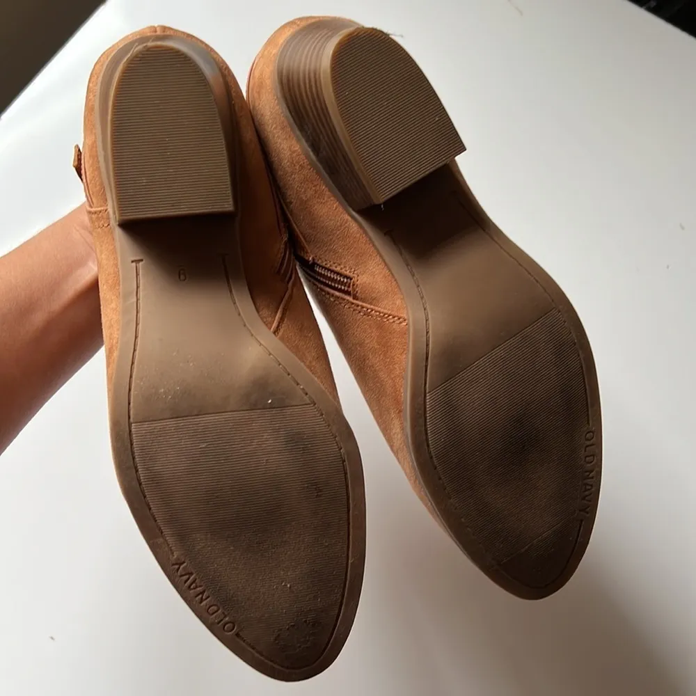 Old navy tan booties 9 - Image 8