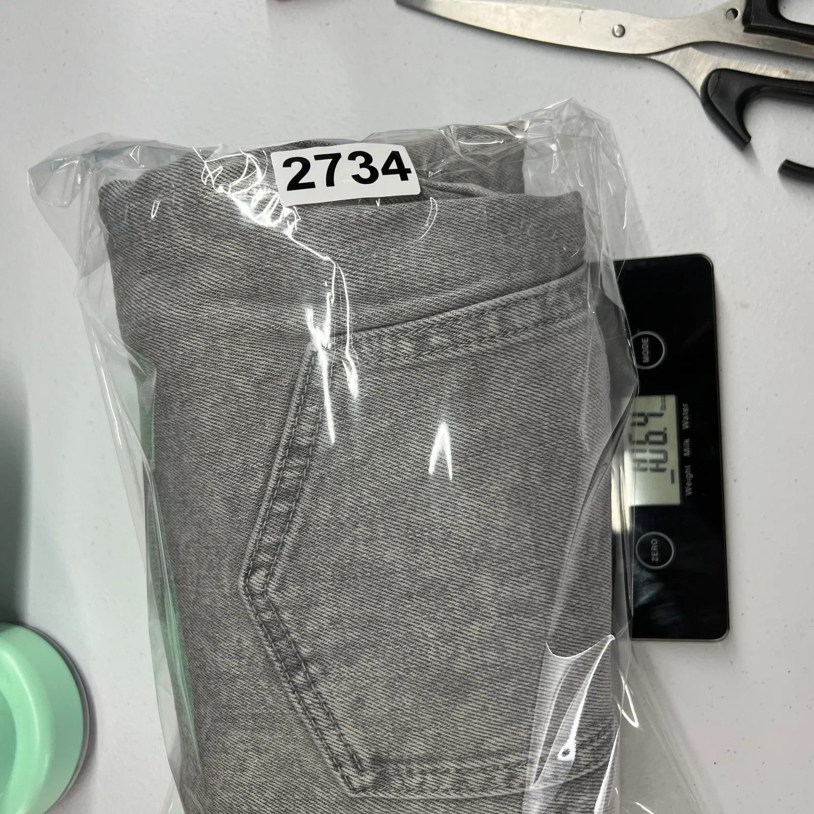 Old Navy High Rise O.G. Straight Secret Slim Pockets Jeans Womens 2 Gray Denim - Image 15