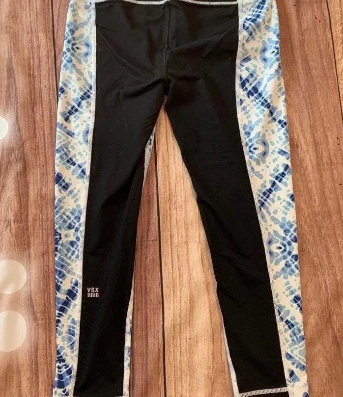VS Sport Capri Leggings - Image 2