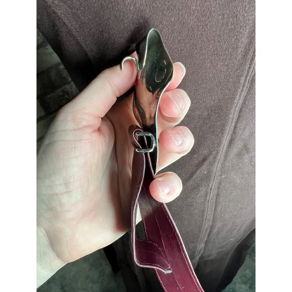 belt oval rippled buckle maroon burgundy wine silver vintage Black - Image 6