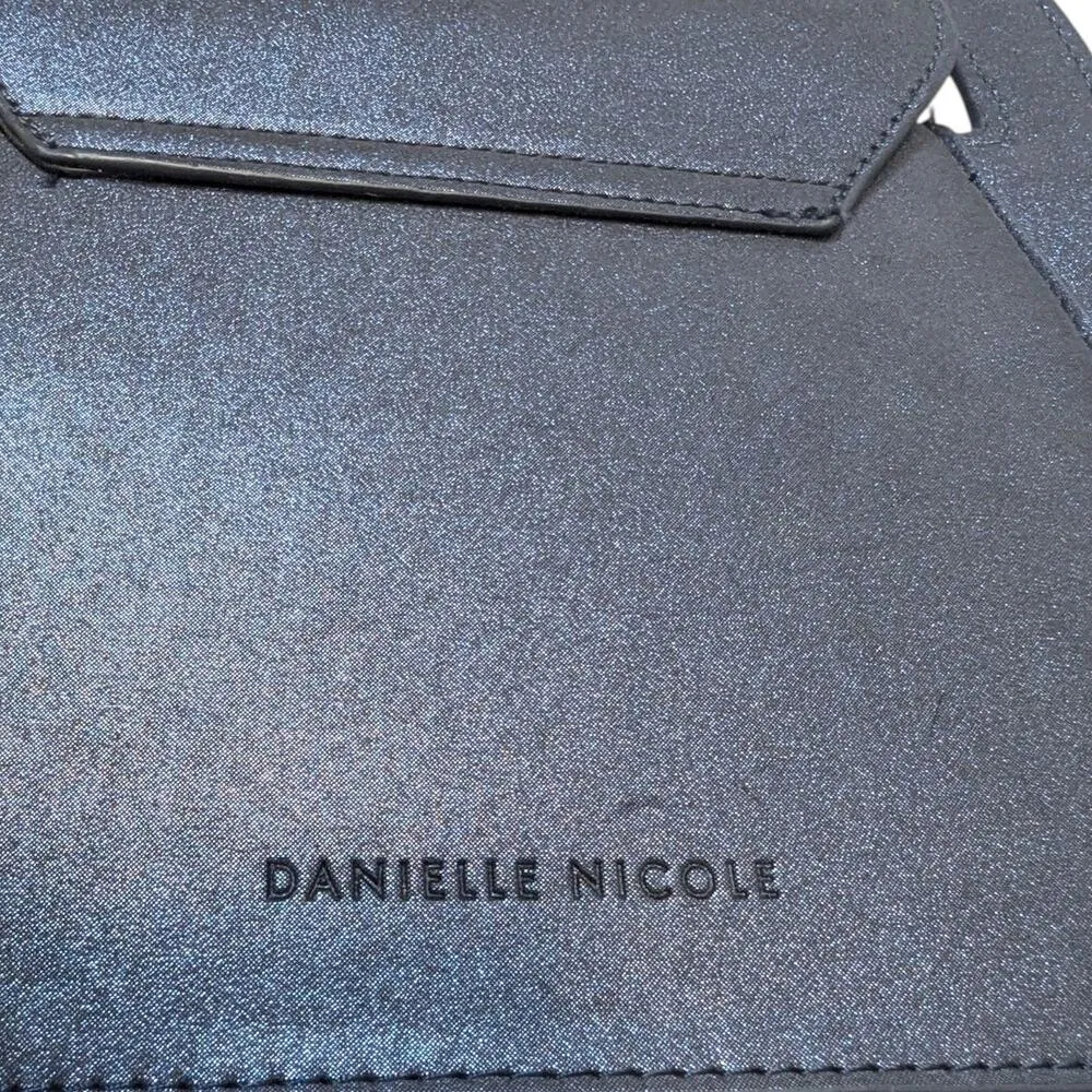 New Danielle Nicole Disney Aladdin & Jasmine Whole New World Crossbody Purse Bag Blue - Image 3