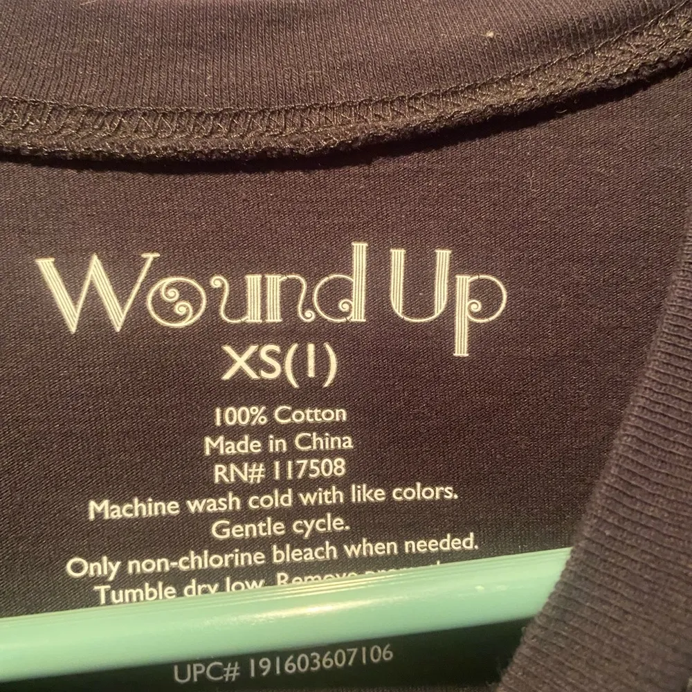 Wound Up ladies crop tops size XS - Image 5
