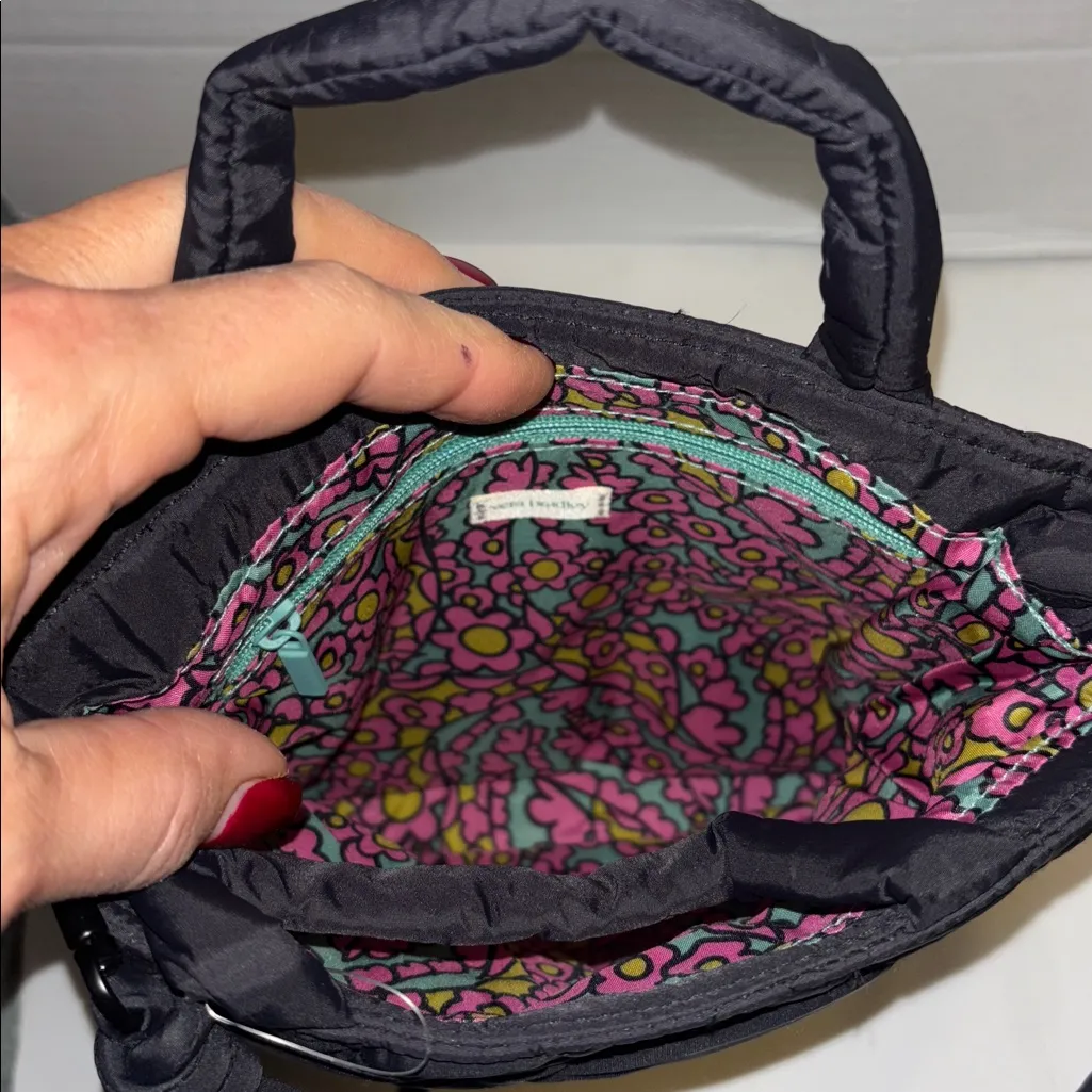 VERA BRADLEY SMALL BLACK NYLON TOTE WITH HANDLE AND CROSSBODY STRAP ZIP CLOSURE - Image 9