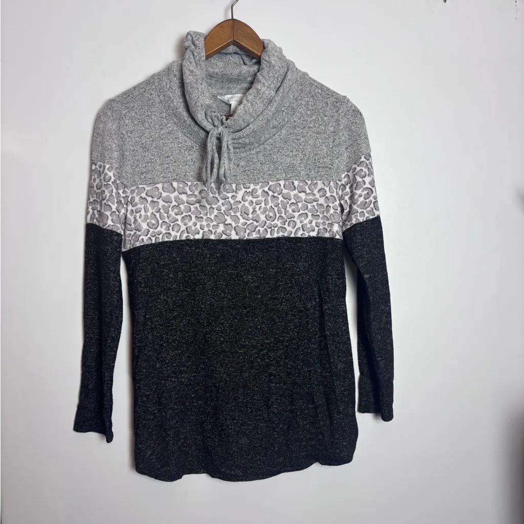 Market & Spruce Black Gray Cameron Cowl Neck Brush Knit Top with Leopard Print - Image 9