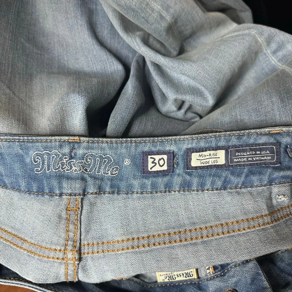 Miss Me Mid-Rise Wide Leg Jeans Light Wash Women's Size 30 - Image 6