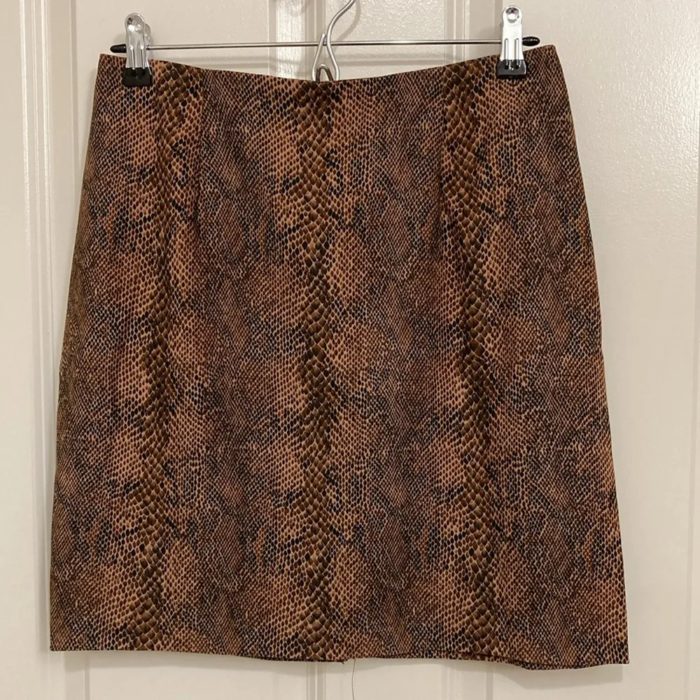 Vintage 90s Snakeskin Print Mini Skirt - Image 3