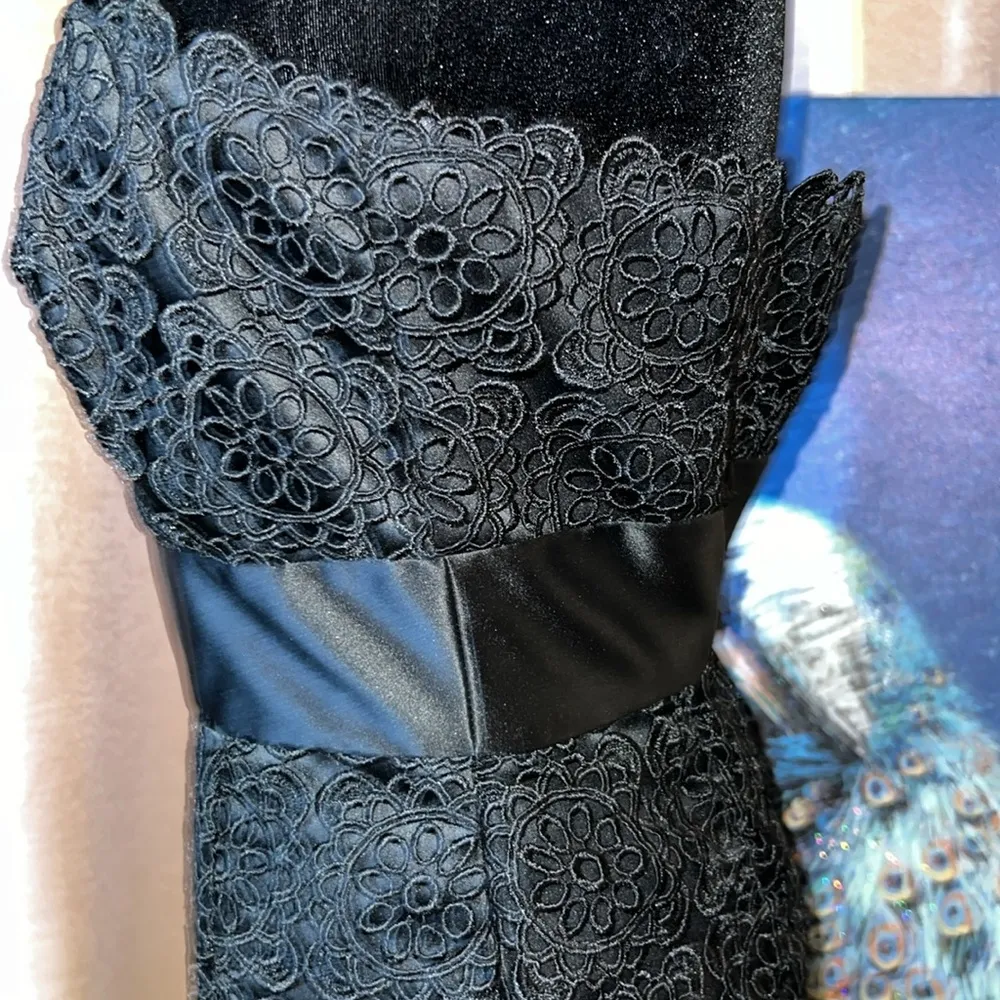 White House Black Market Size 2 Black Strapless Midi Dress - Image 6