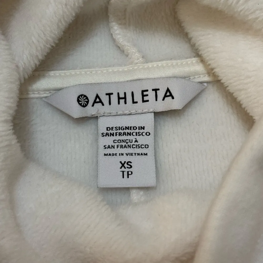 Athleta cozy karma funnel neck sweatshirt magnolia white women’s size XS - Image 7