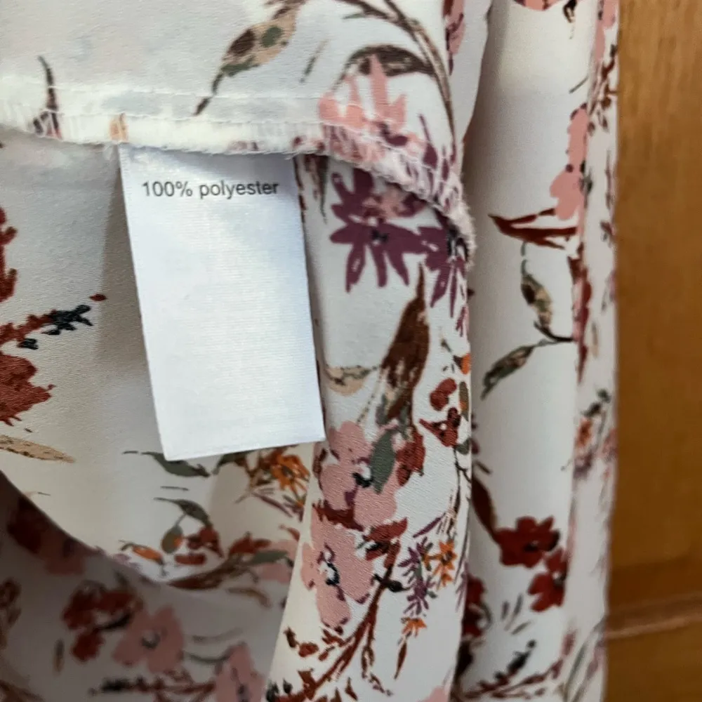 Maurice’s long sleeved, floral, V neck blouse - Image 3