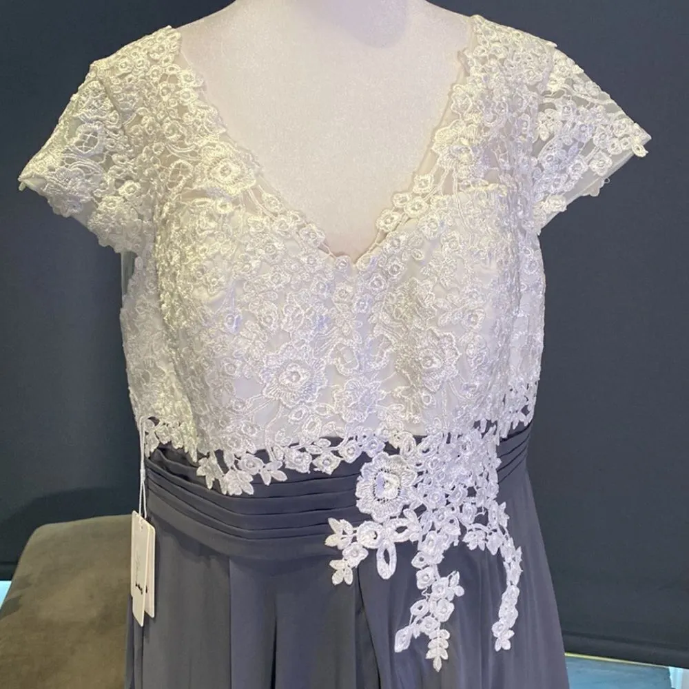 Women’s Ivory Lace Top Chiffon V - Image 2
