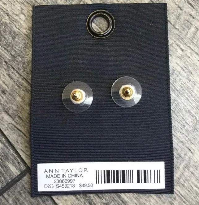 NWT  gold earrings - Image 2