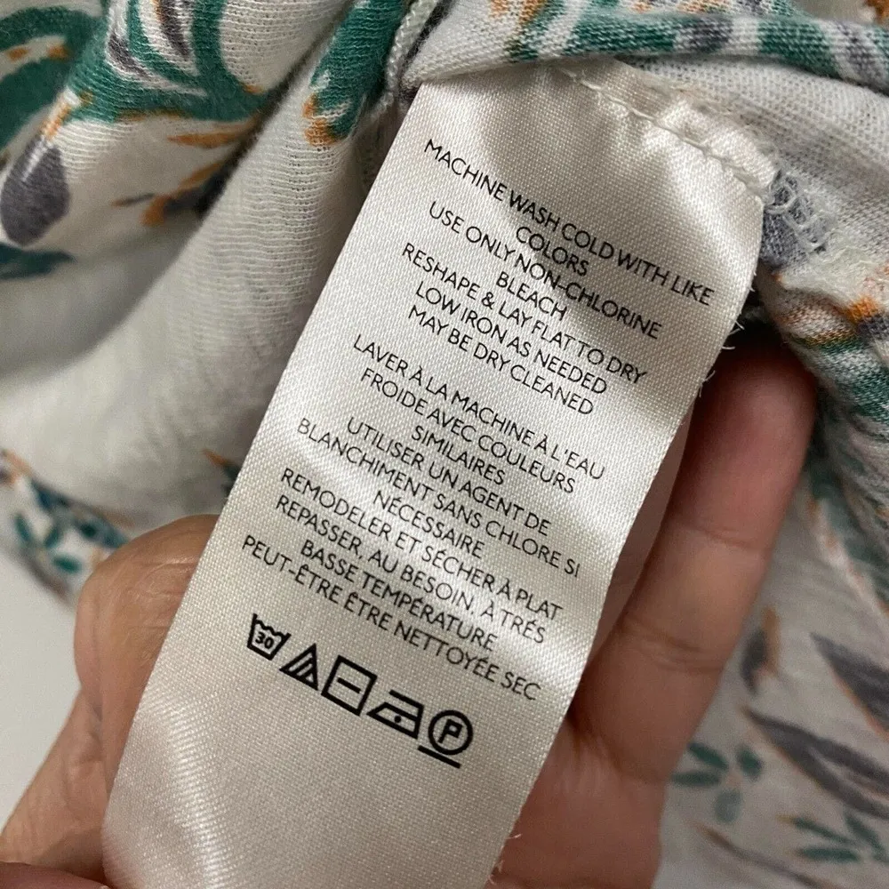 We The Free womens floral long sleeve Crop tops size extra small cynch front - Image 10