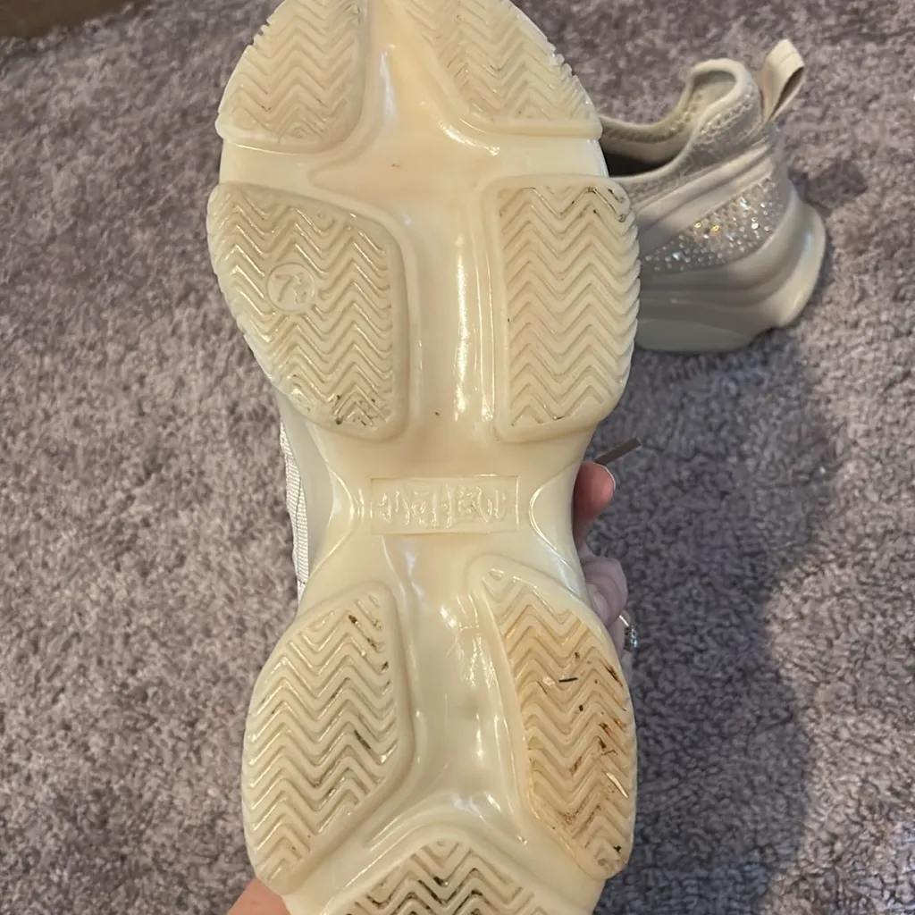 Mad Love Mandy ran bling stretch sneakers - Image 7