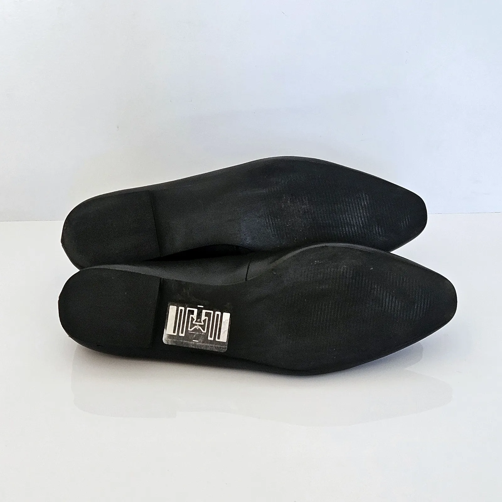 Open Edit  Regina Mary Jane Pointed Toe Flat Size 9.5 Black‎ - Image 8