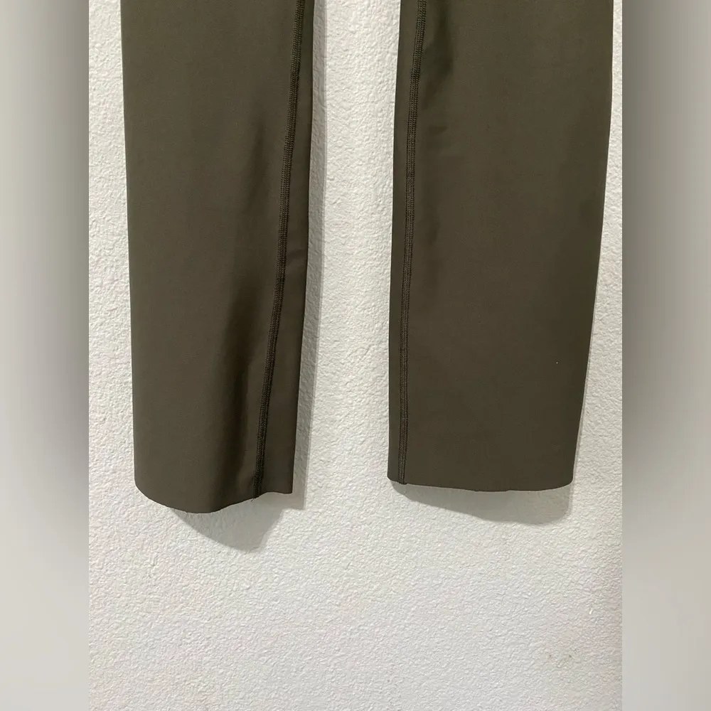 Old Navy Active Maternity Powersoft Extra High Dark Green Pants Size M Pregnancy - Image 5